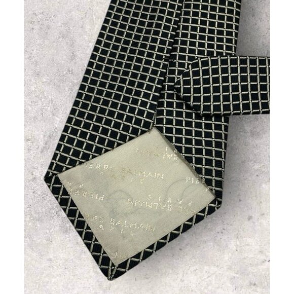 PIERRE BALMAIN Silk Tie FRANCE Black Ivory Geometric W:4" EUC - Picture 4 of 5